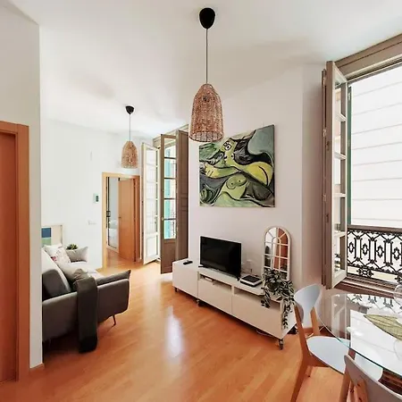 Lovely In The Historical Center Apartment